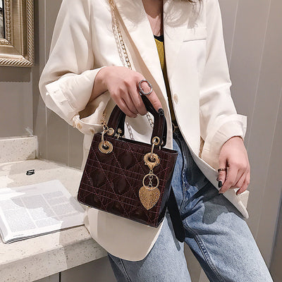 Lingge chain small square package